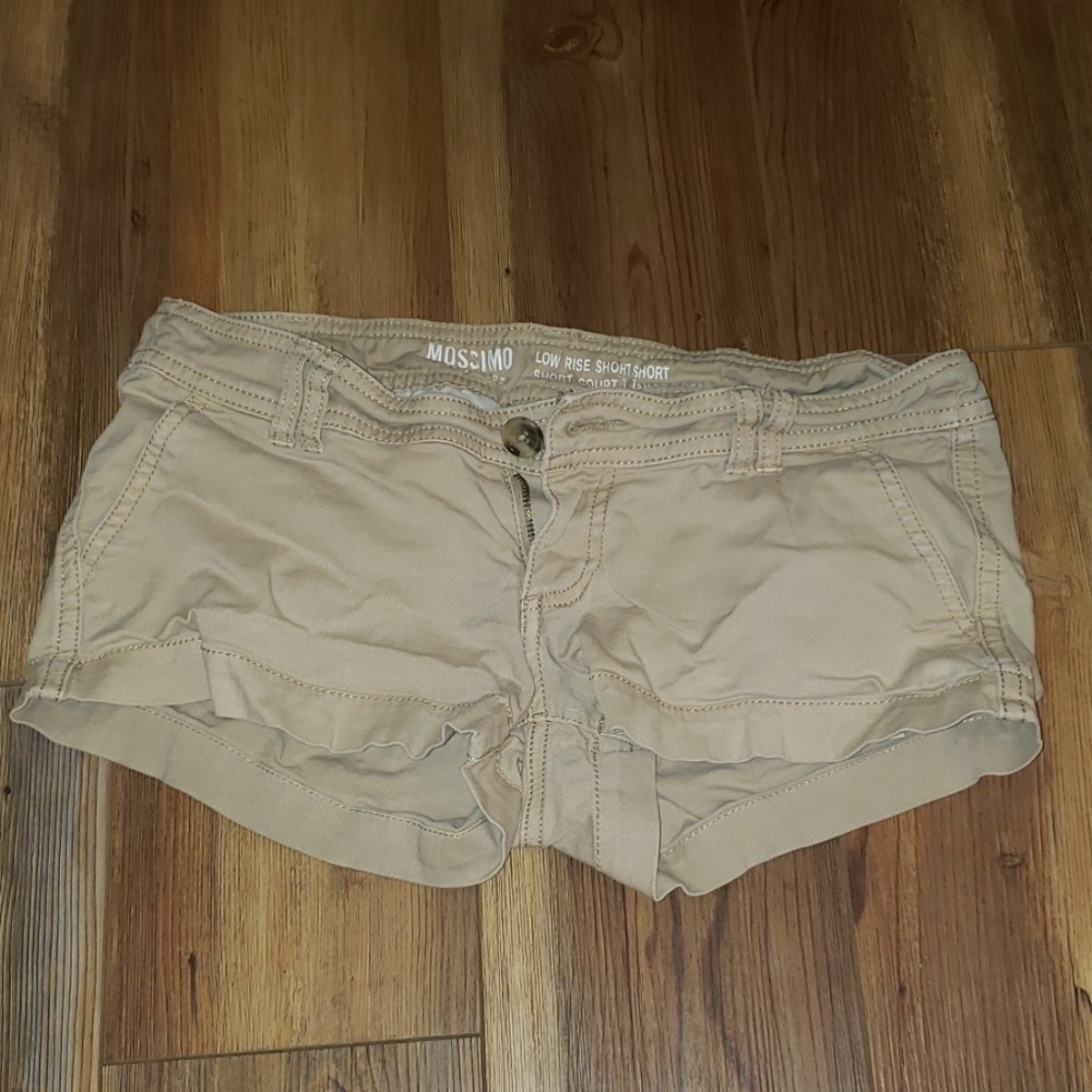 Khaki shorts